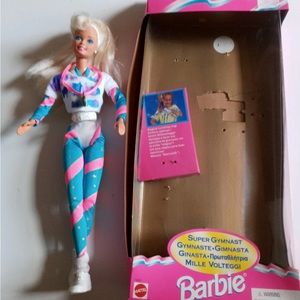 Vintage super gymnast BARBIE doll